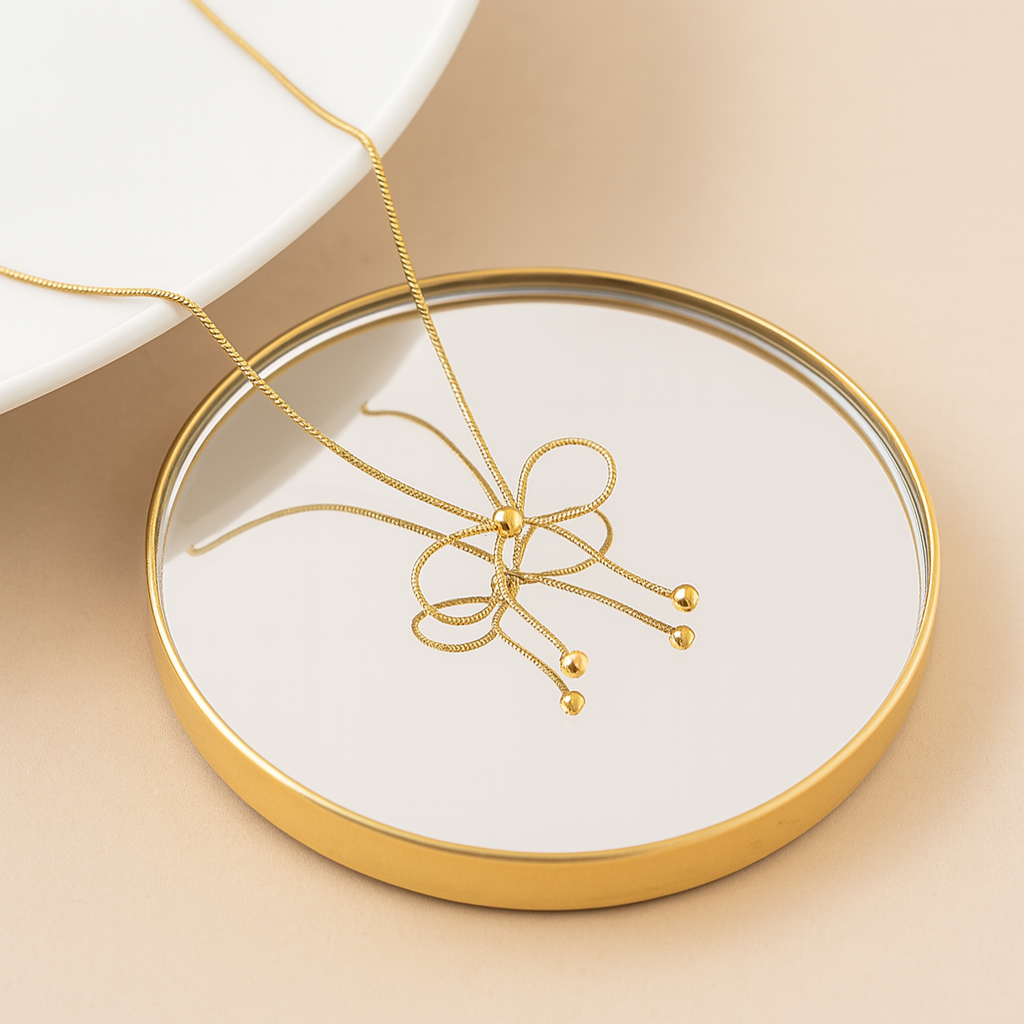 Bow Necklace