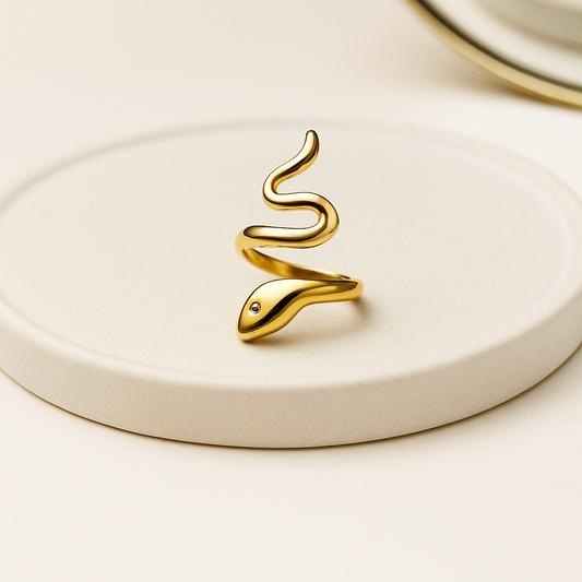 Serpenté Ring – Spiral Gold-Plated Anti-Tarnish Statement